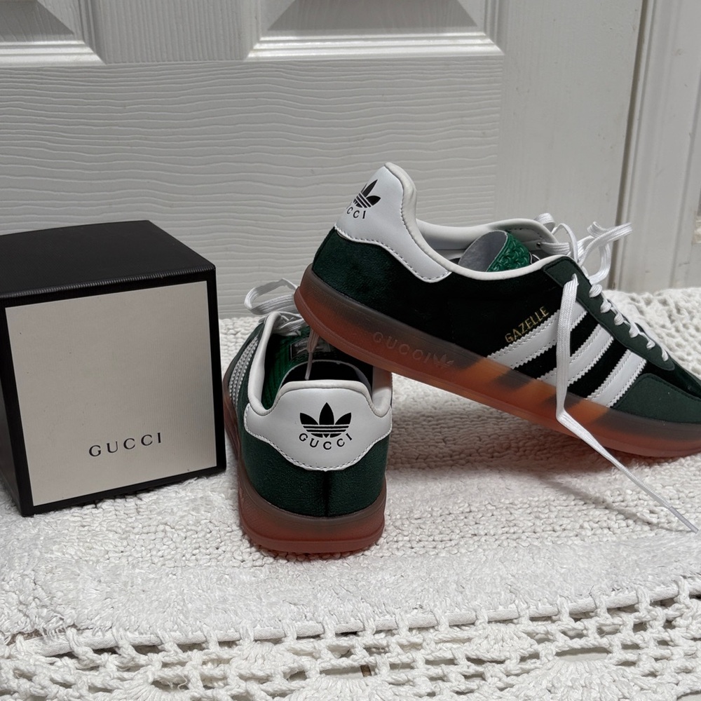 Gucci Men's Dark Green and White adidas 8.5 NWOT